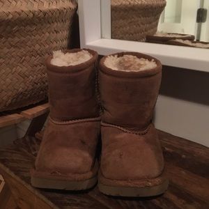 UGG size 6 toddler boots